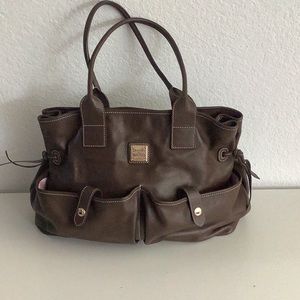 DOONEY & BURKE LEATHER TOTE